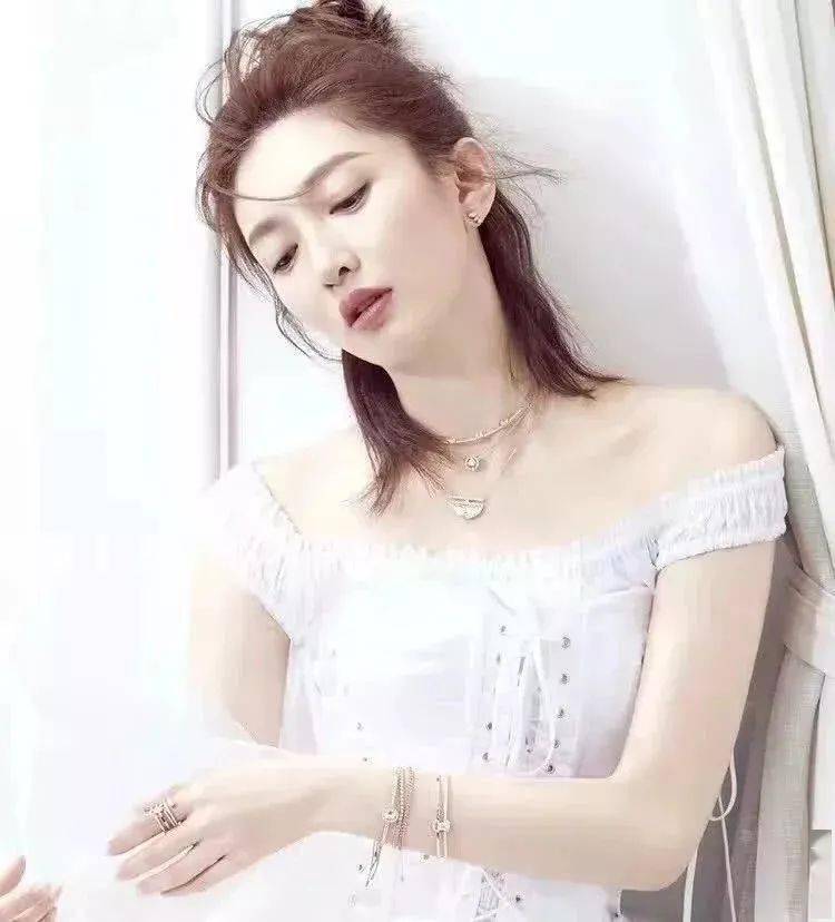 珠宝|送它不踩雷！施华洛世奇耀动的心，让她看见你的“心跳”！