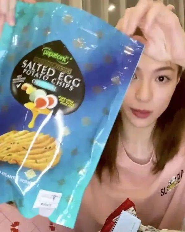 食物|你们都误会她了!哪有那么多天生吃不胖的人?