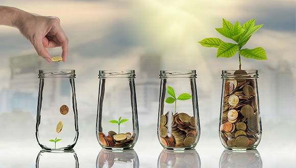 基多|管理层变动风波不断、公募债基多次踩雷，万亿规模的人保资产上半年净利1.8亿元