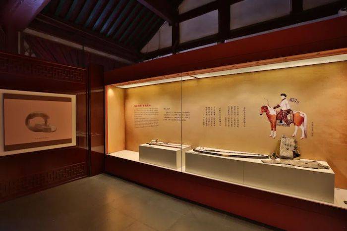 皇帝|乾隆东巡礼仪与大婚“喜”器有什么?“龙耀帝乡”特展揭晓
