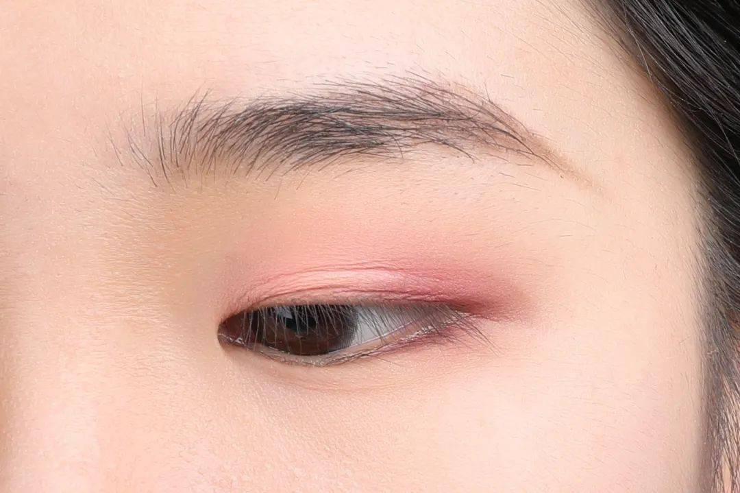 成功|素人改造|让你约会成功“换头”的妆容,全教给你们!