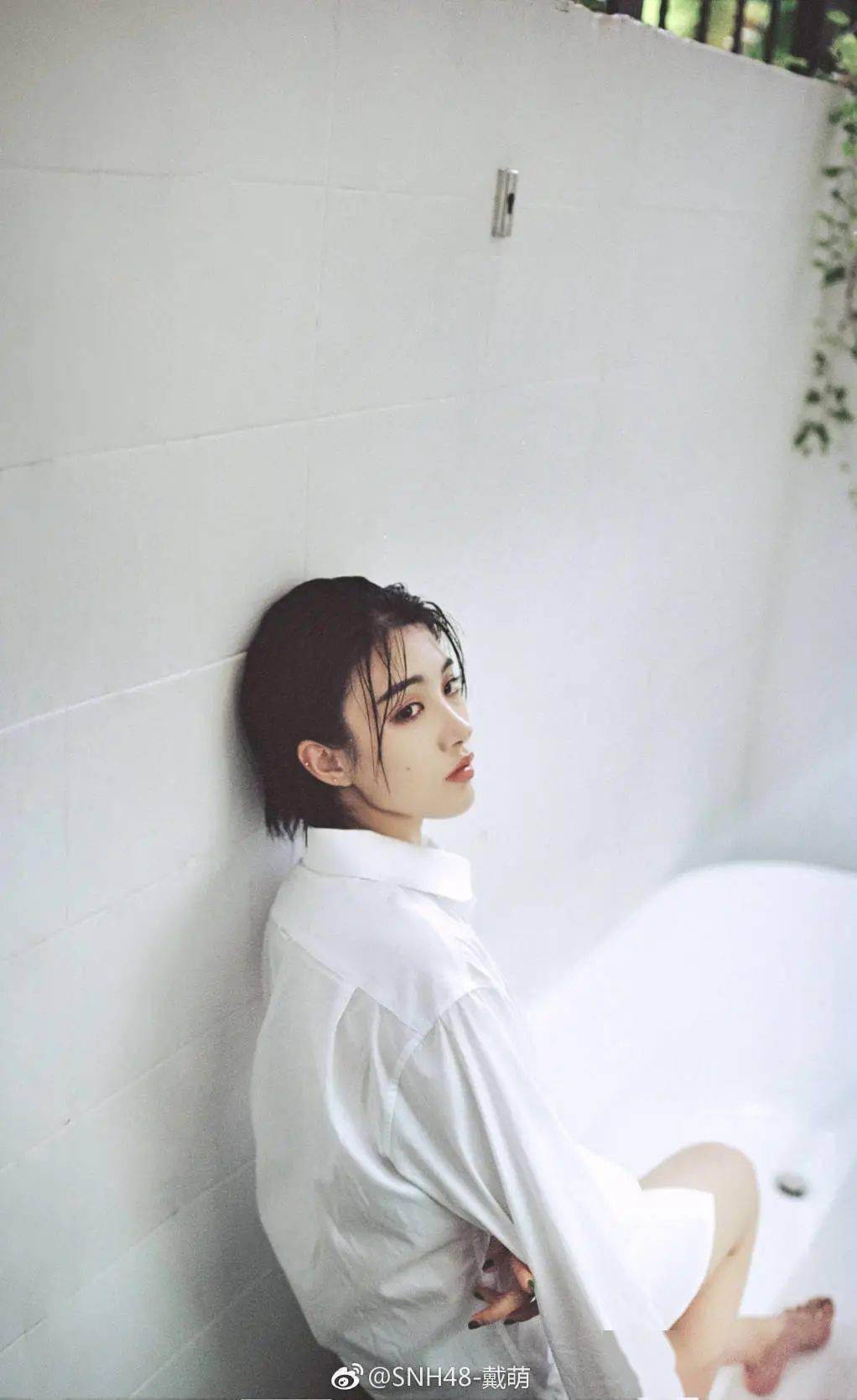 许佳琪|每刻美丨撩人湿发 又美又飒！