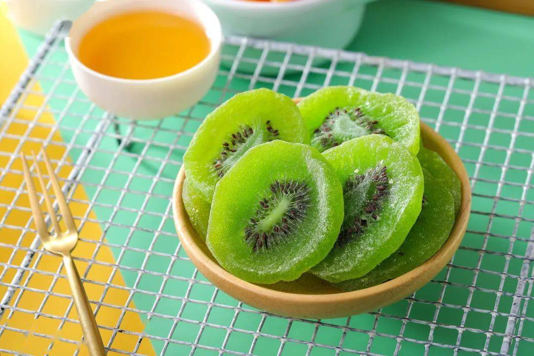 口感|12种口味征服你挑剔的味蕾！帮你扔掉垃圾食品！健康营养的综合果蔬脆