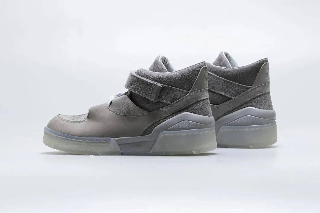 Adidas|每周联名X讯 | Adidas也学会了通过联名来解构自己的复古鞋款？