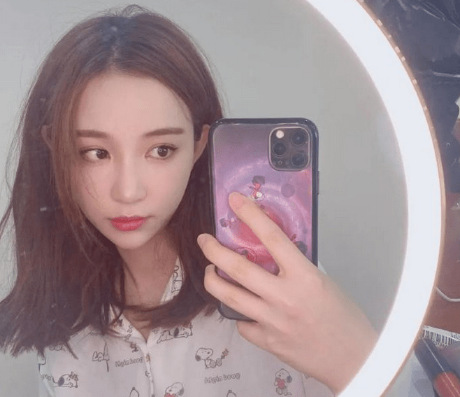 直播|是时候了解一下这位初代网红了！