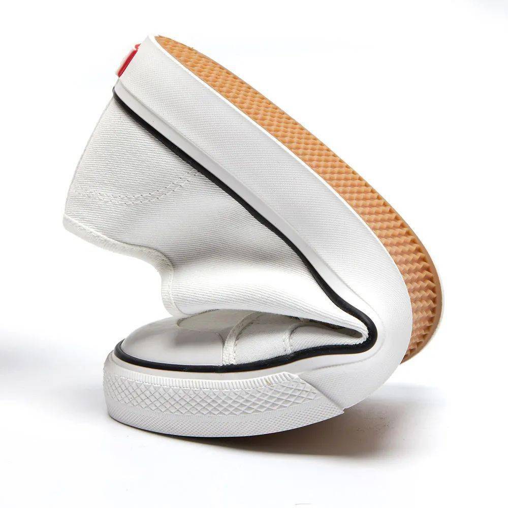 小白|超级团 | 英国帆布小白鞋，不怕水，不怕脏，不用系鞋带