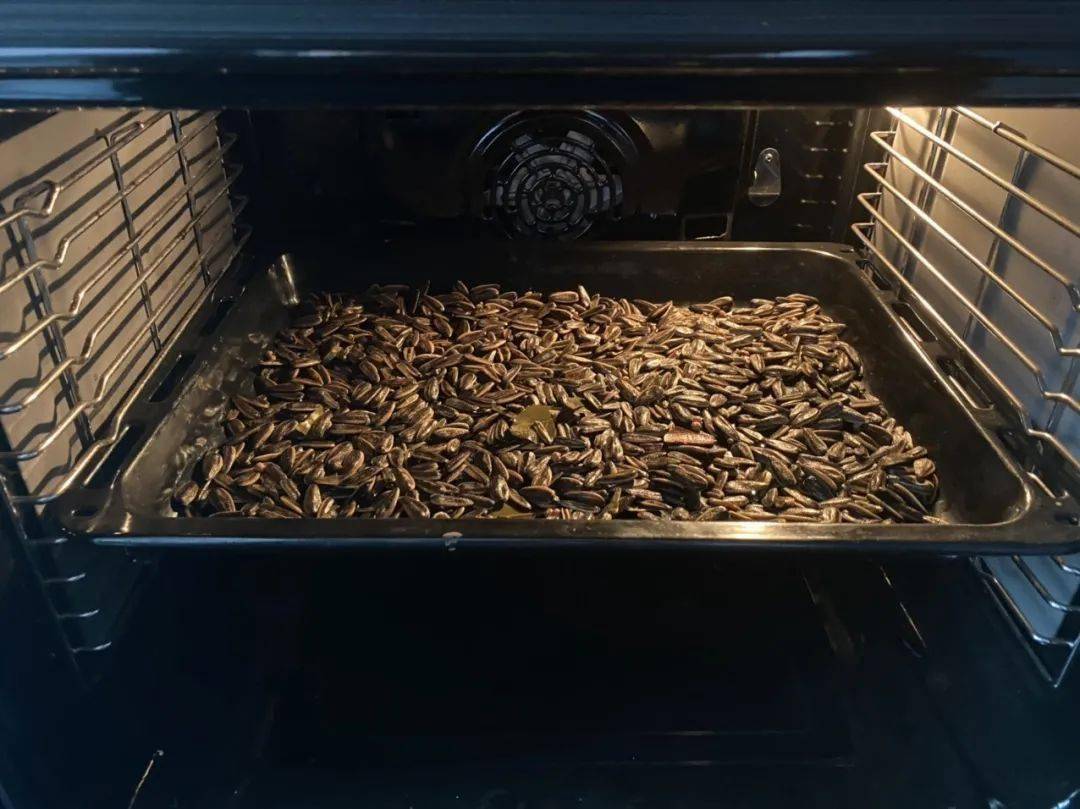 零食|好玩又好吃，网友却看得头皮发麻…姑娘自制零食