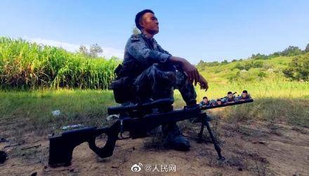 军旅|这届军旅毕业照有创意