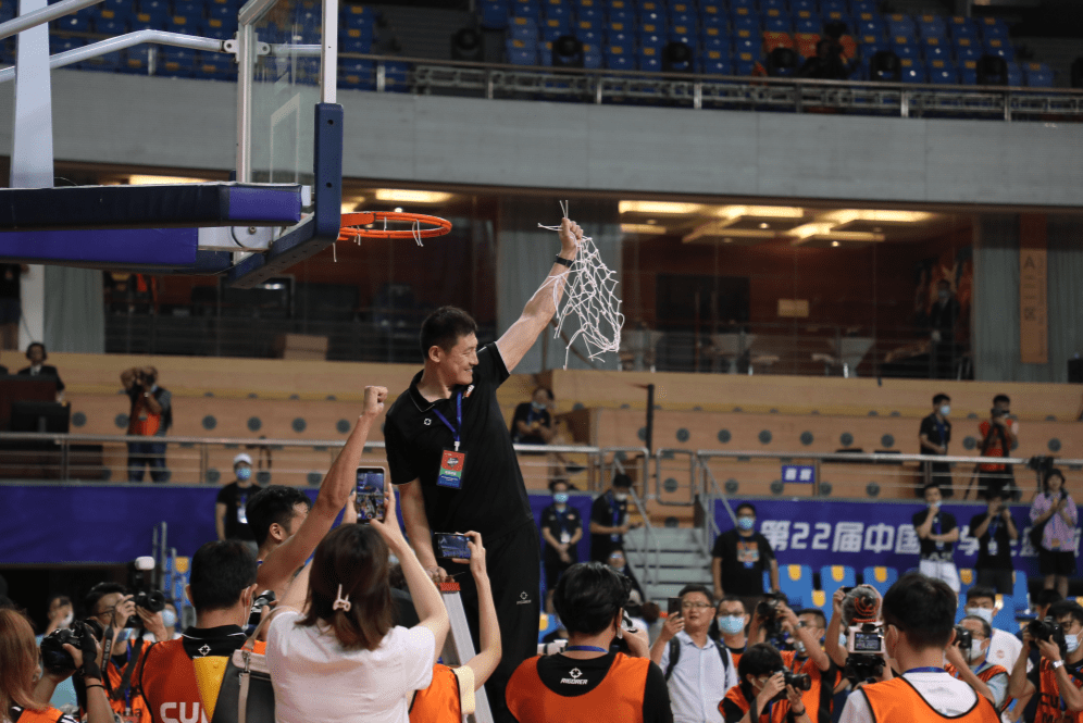 带着|办赛?防疫两不误，CUBA带着大学生追梦、“破圈”