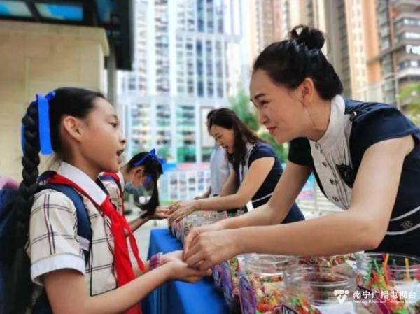 南宁|今天，南宁校园迎来一批小可爱！有你家的吗？