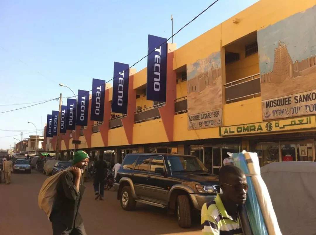 传音|美颜套路俘获非洲用户 传音仍是“非洲手机之王”