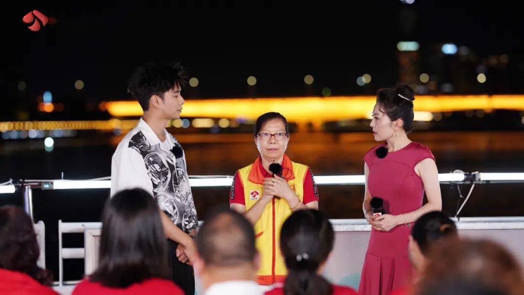 官王珏|江苏卫视《为幸福喝彩》明晚开播 解锁幸福的温暖真谛