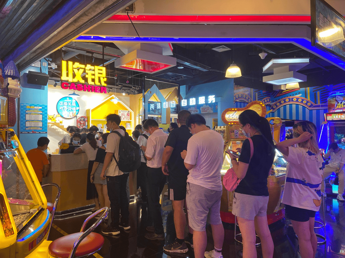 武汉|百万武汉大学生返校拉动消费 武汉银泰创意城业绩增了4成