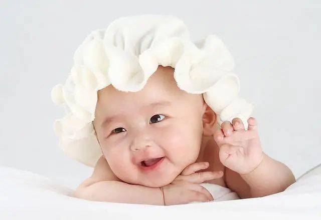 孩子|宝宝磨牙一定是肚子有蛔虫了吗？这三点一定要谨慎！