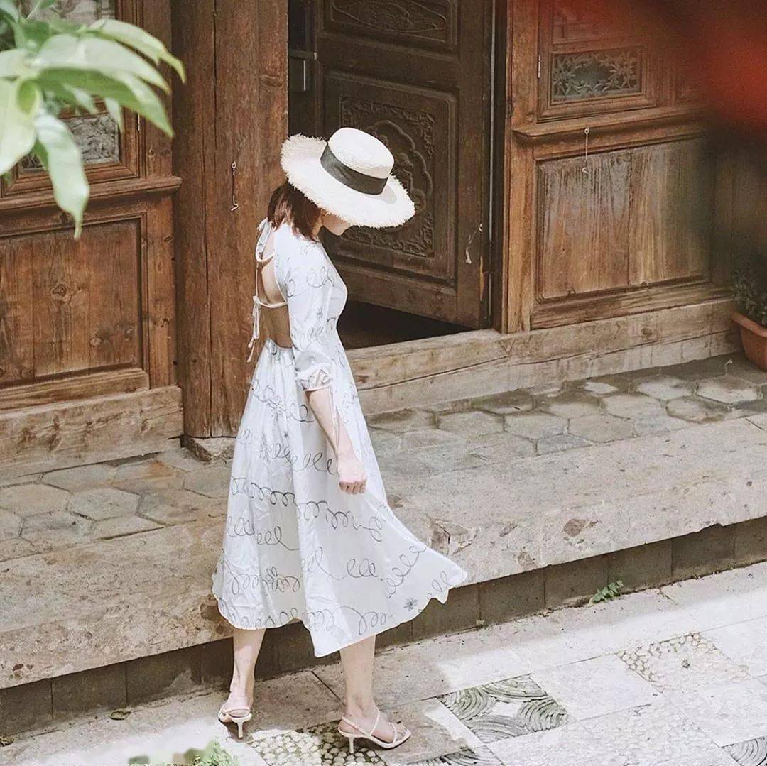 照片|颜值不够的女生，怎么拍出朋友圈点赞超高的照片？