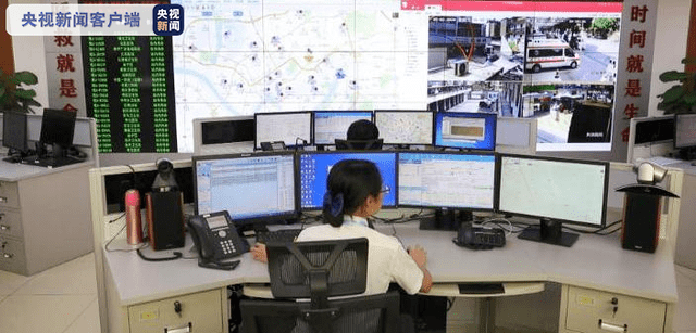 急救中心电话机 8b1a301938a04819b56bd29506afc71e.png