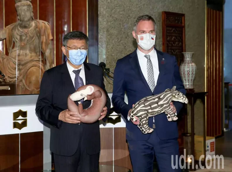 布拉格市长也跟风：我是台北市民