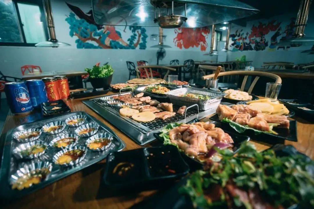 西昌|叫嚣着要承包你的胃！藏在大学城火爆了9年的这家烧烤店