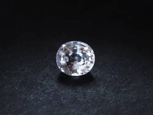 天际|杨杨：连英国女王都敢骗？还骗了700年！但美破天际，骗我也愿意！