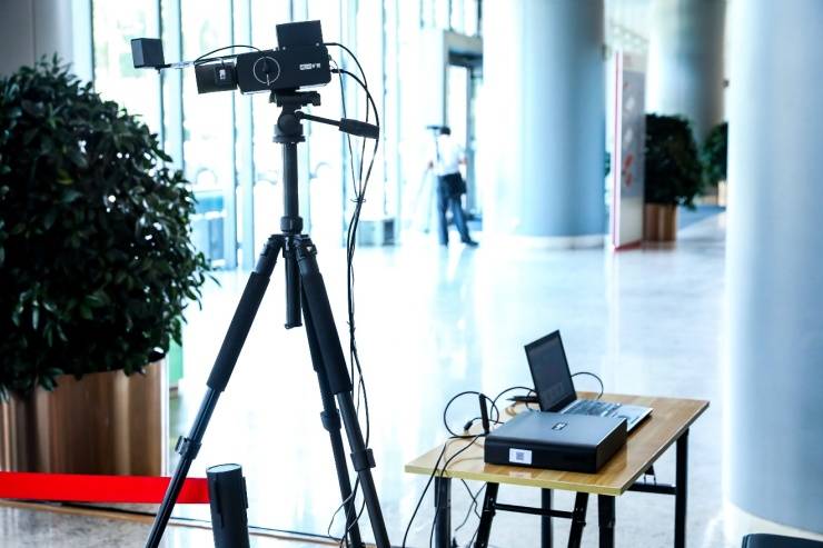 服务|旷视总裁付英波接受人民日报采访 谈全球服务中科技企业的使命