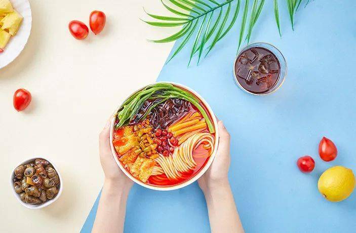 口味|越吃越上头！10款淘宝网红零食推荐