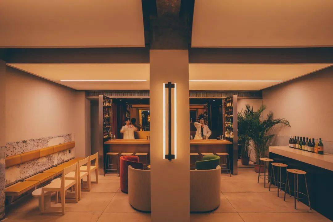 shop|编辑之选｜凭设计出圈的酒吧主理人Derek，又开了一家“拒绝被定义”的家居集合店