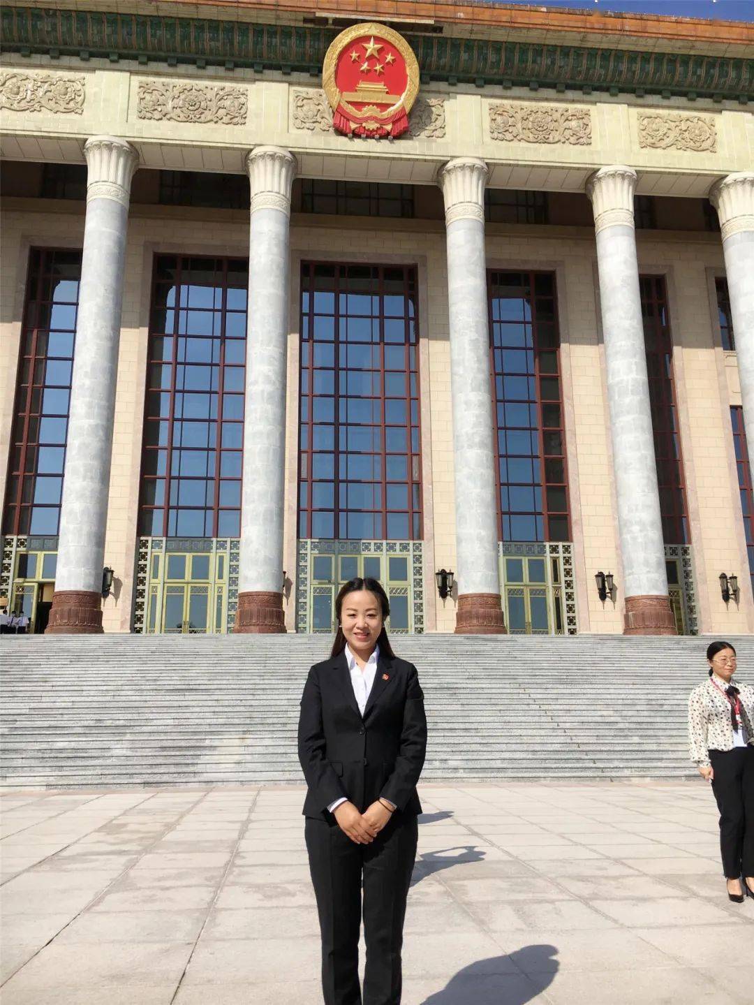 获得两项全国表彰,"雨衣妹妹"刘仙:感恩家乡广安赋予我的红色精神