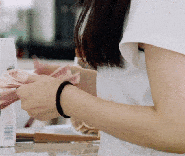 All|想要转变风格？快来试试杨幂 虞书欣 LISA 都很爱的甜酷女孩穿搭吧~