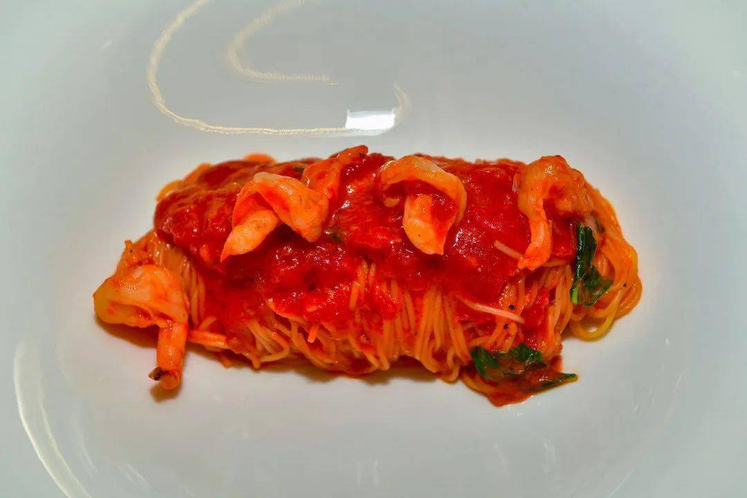 Bistro|【Alan’s Bistro】外滩｜浪漫法式餐厅！258元双人套餐！曾两度获评黑珍珠餐厅！进口食材！优质服务！闹中取静的舒适环境