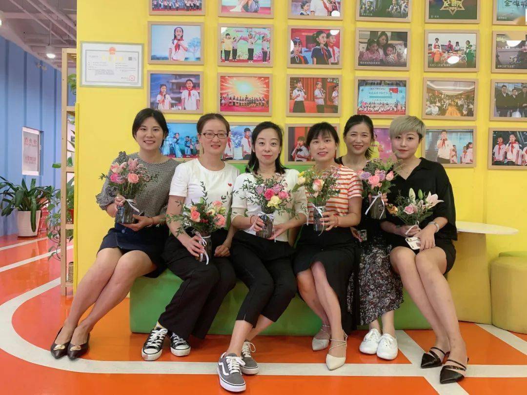 桂馥兰香,沁人心脾:语慧口才总部教师节为老师们送福利啦