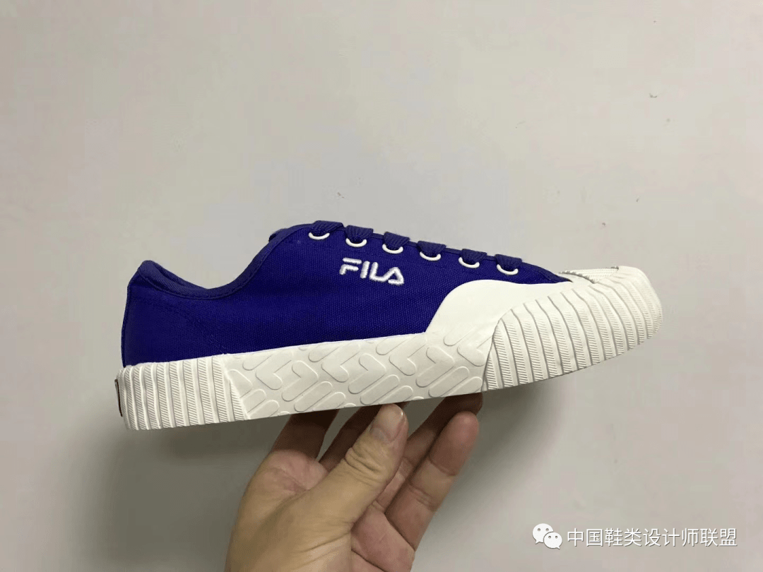 品牌|鞋图丨这么多品牌特步款式让人眼前一亮