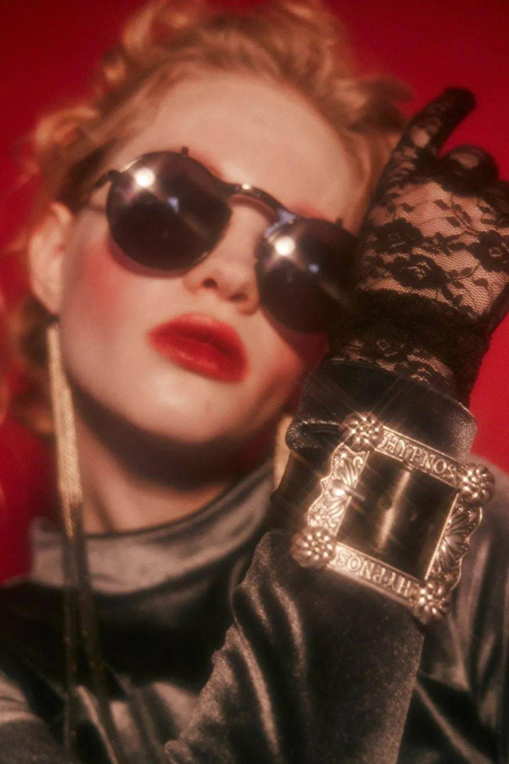 Pose|做过DJ、搞过造型！Pameo Pose用「天鹅湖」延伸复古美学