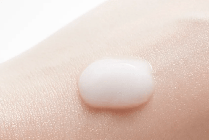 水宝宝|日本家庭主妇最爱的懒人面霜！3分钟让大干皮变成“水宝宝”！每7秒卖出一瓶，李佳琦疯狂打call！