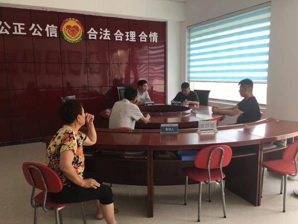 金乡县|山东金乡：村居法律顾问成为化解矛盾的“润滑剂”