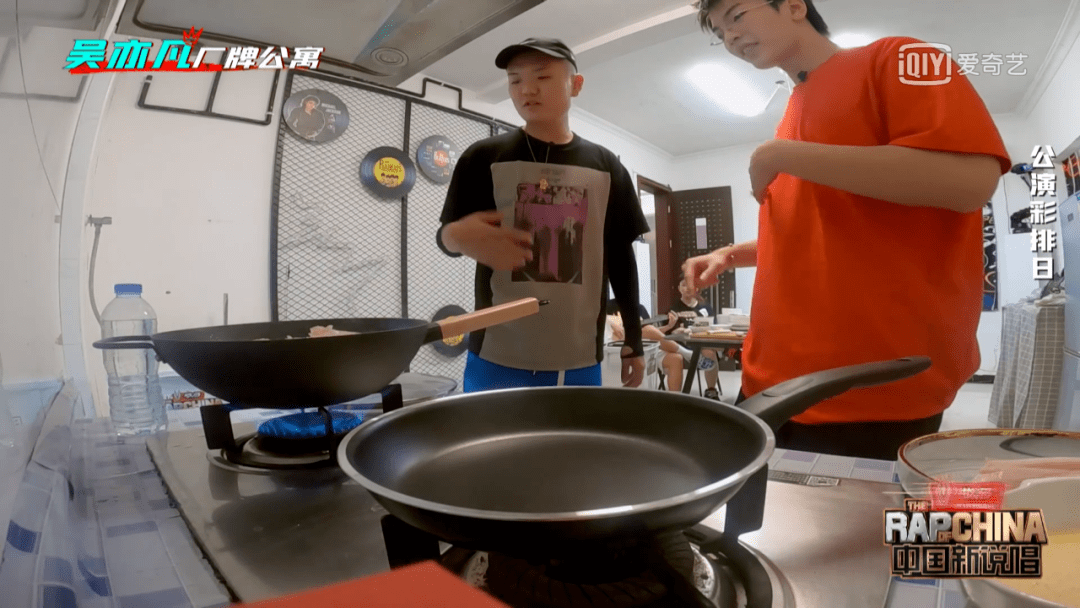 内容|中国新说唱 | 张靓颖公演现场失控忘词，到底是什么情况？！