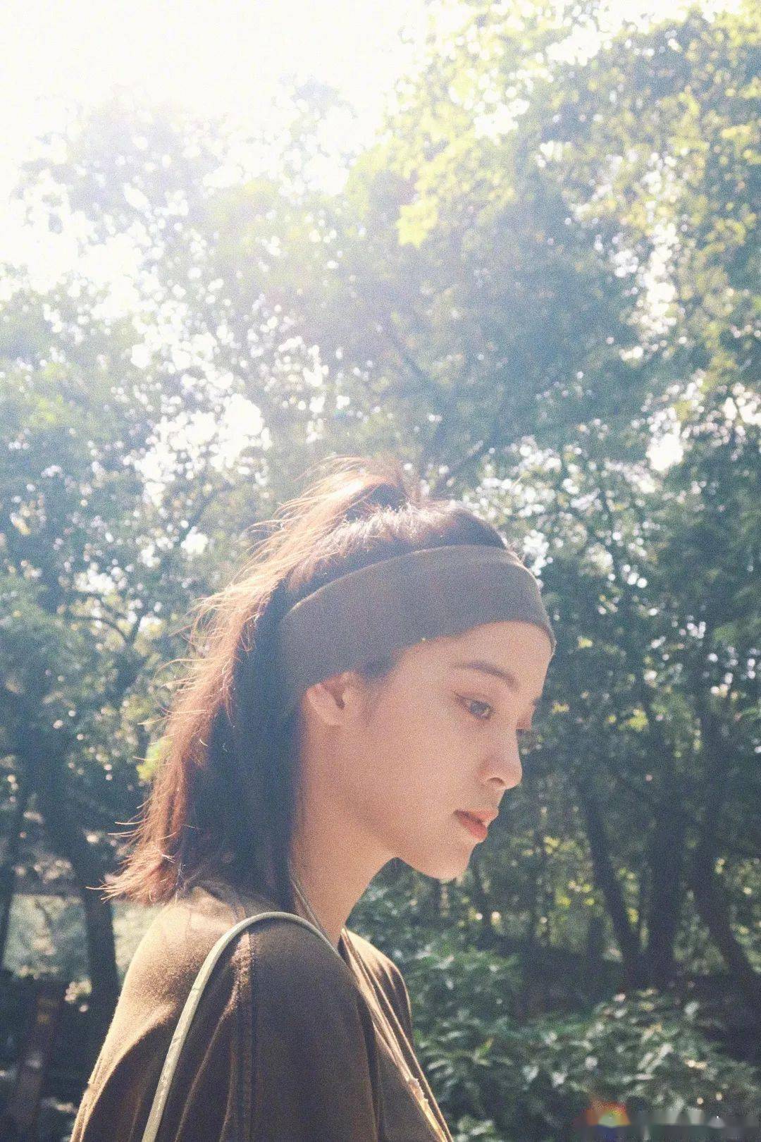 造型|百变头发造型,带你走进不同场所