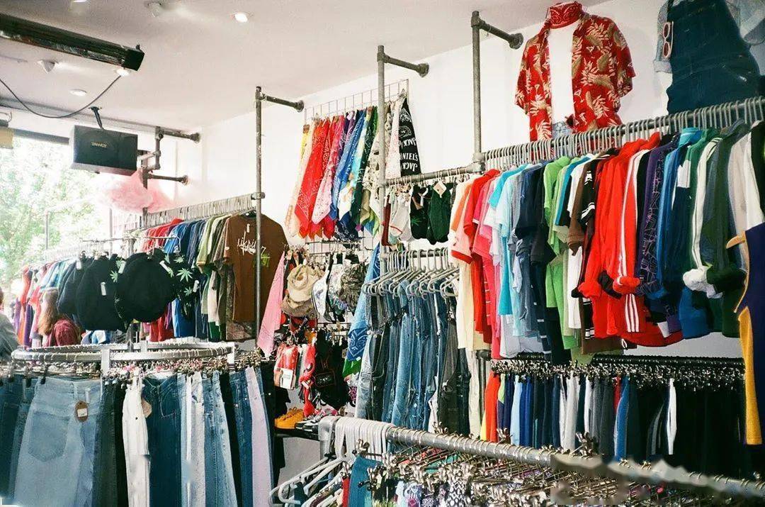 都来|英国古着店盘点 | 时髦精们都来这淘绝版大牌