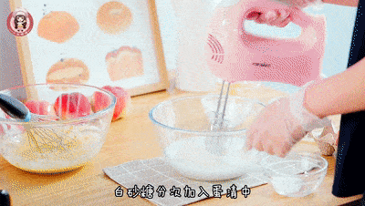 水蜜桃|用1颗水蜜桃做出的神仙甜品『人间水蜜桃』白玉卷