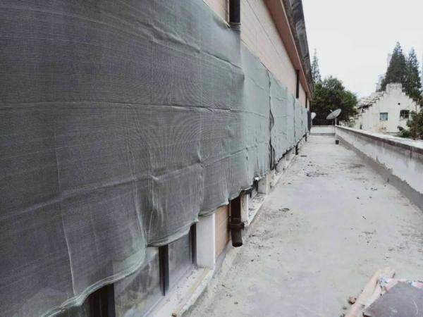 维修|扬尘扰民!历史保护建筑维修不能安装防尘网?没有的事儿