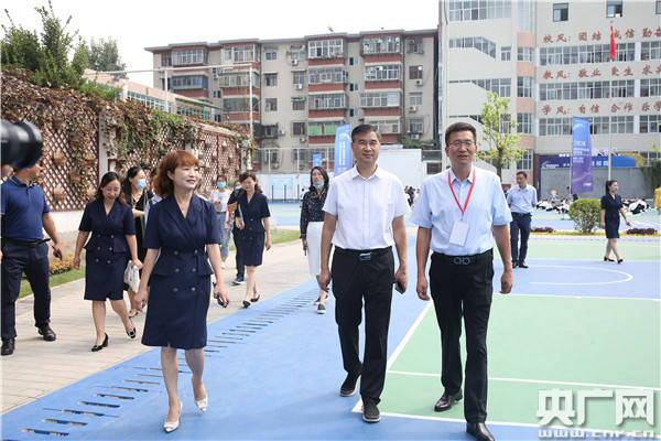 伏牛|网络互联融天下防范守护筑网安 --中原区伏牛路小学喜迎2020年国家网络安全宣传周