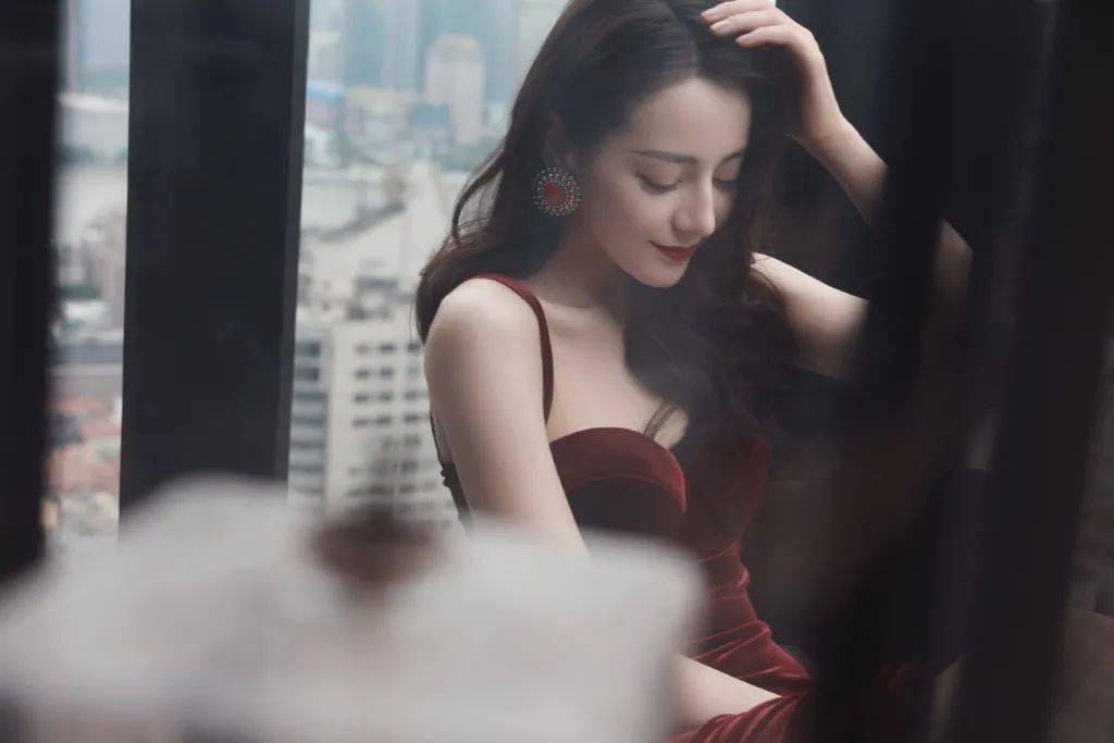 step|拒绝大众化，改变你的素发造型