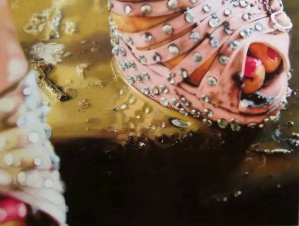 高跟鞋|100张大师镜头下危险迷人的高跟鞋