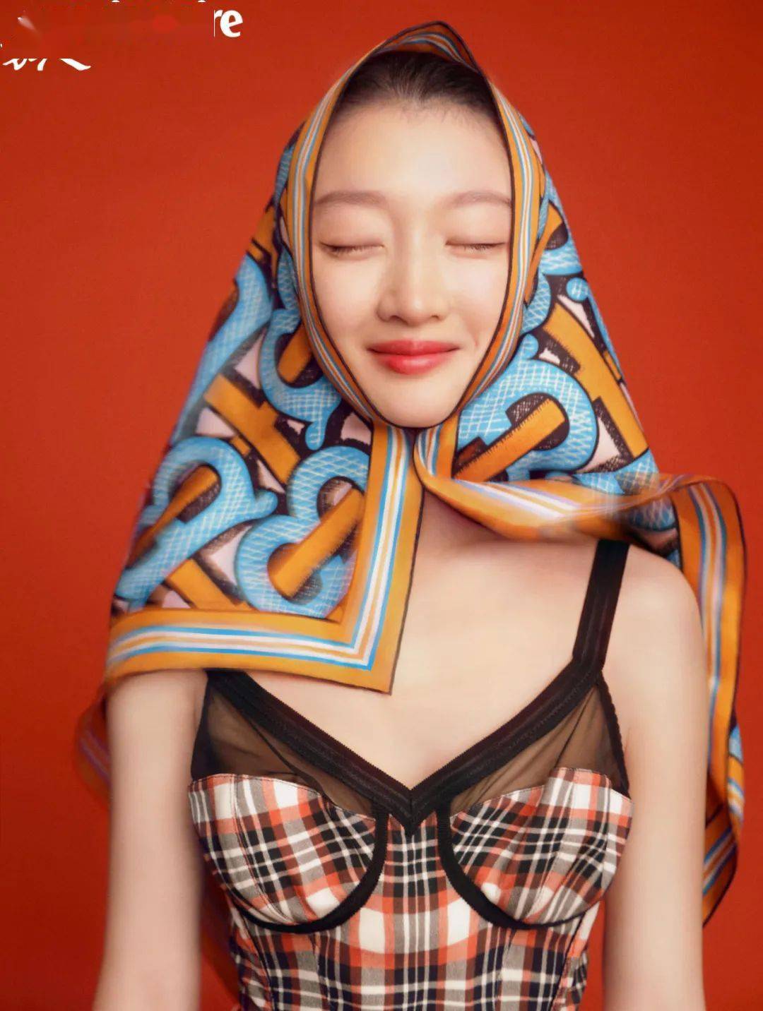 兰蔻菁|周冬雨的反转多重魅力