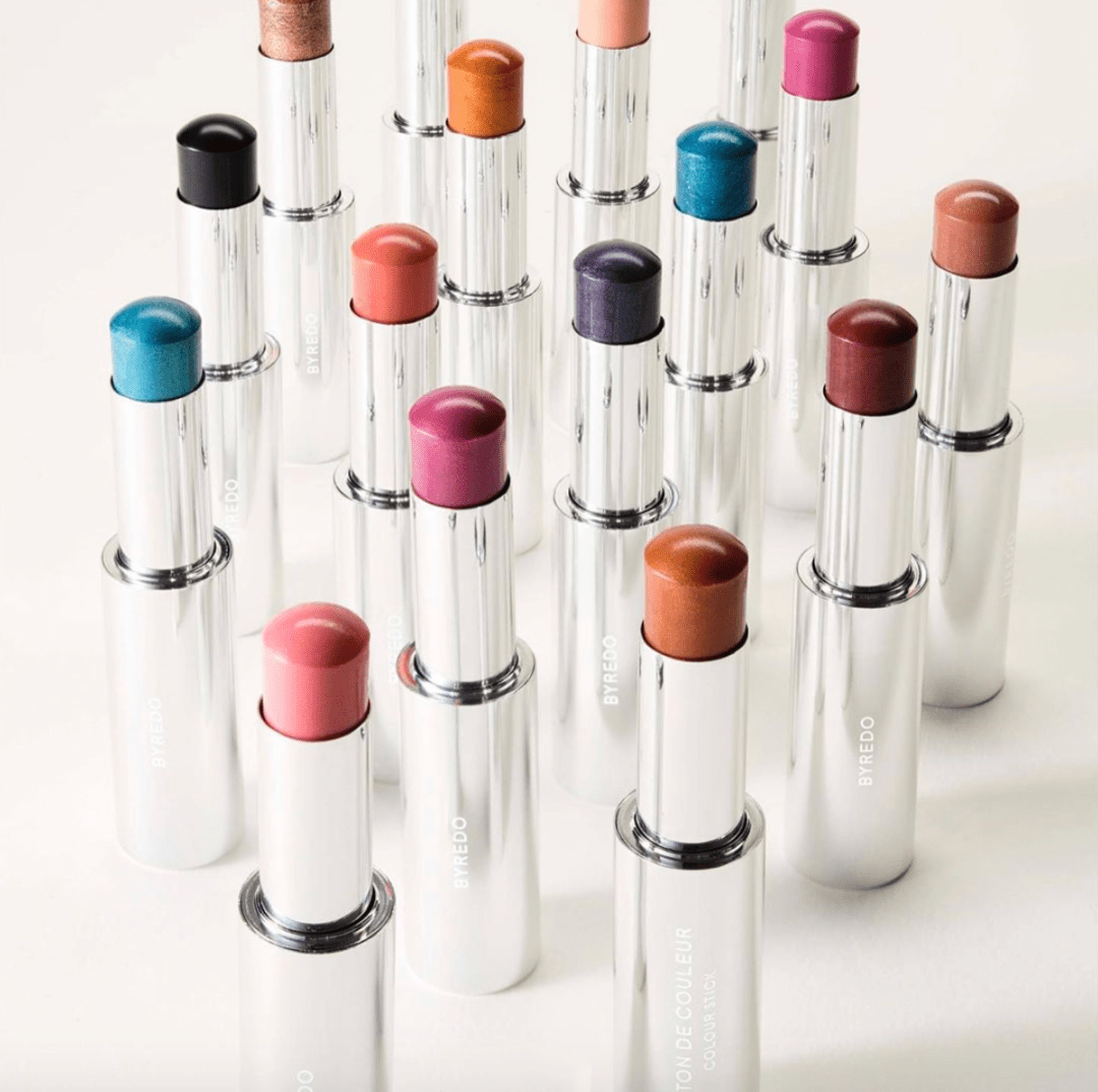 王一|香菜味的新品香水?怕是只有王一博会喜欢....