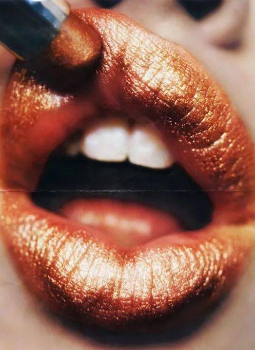 王一|香菜味的新品香水?怕是只有王一博会喜欢....