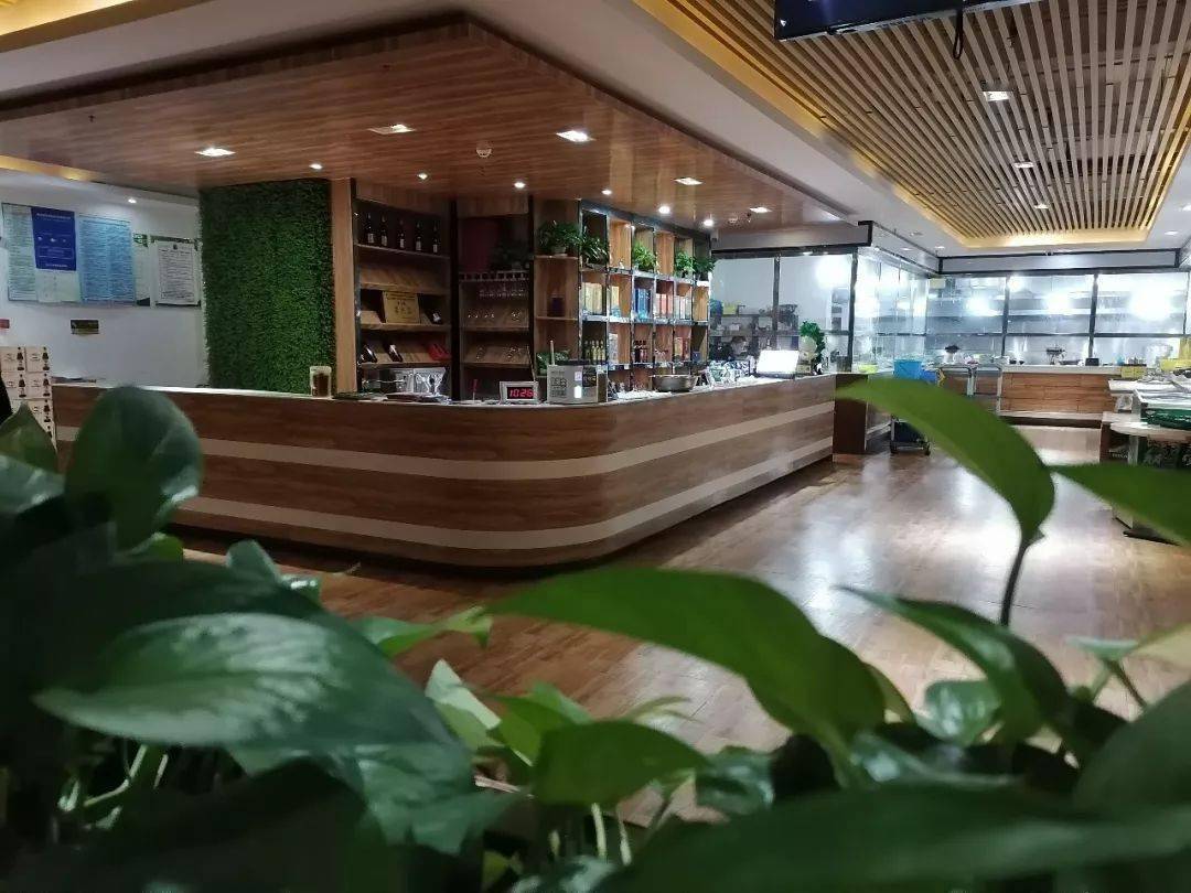 活动|情满中秋,武宣味滋坊总店新一波福利来了!啤酒、烧烤、油茶送送送,约起!喜迎国庆