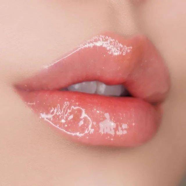 肌肤|水光妆升级版来了,又美又立体的海豚玻璃肌你听过吗?