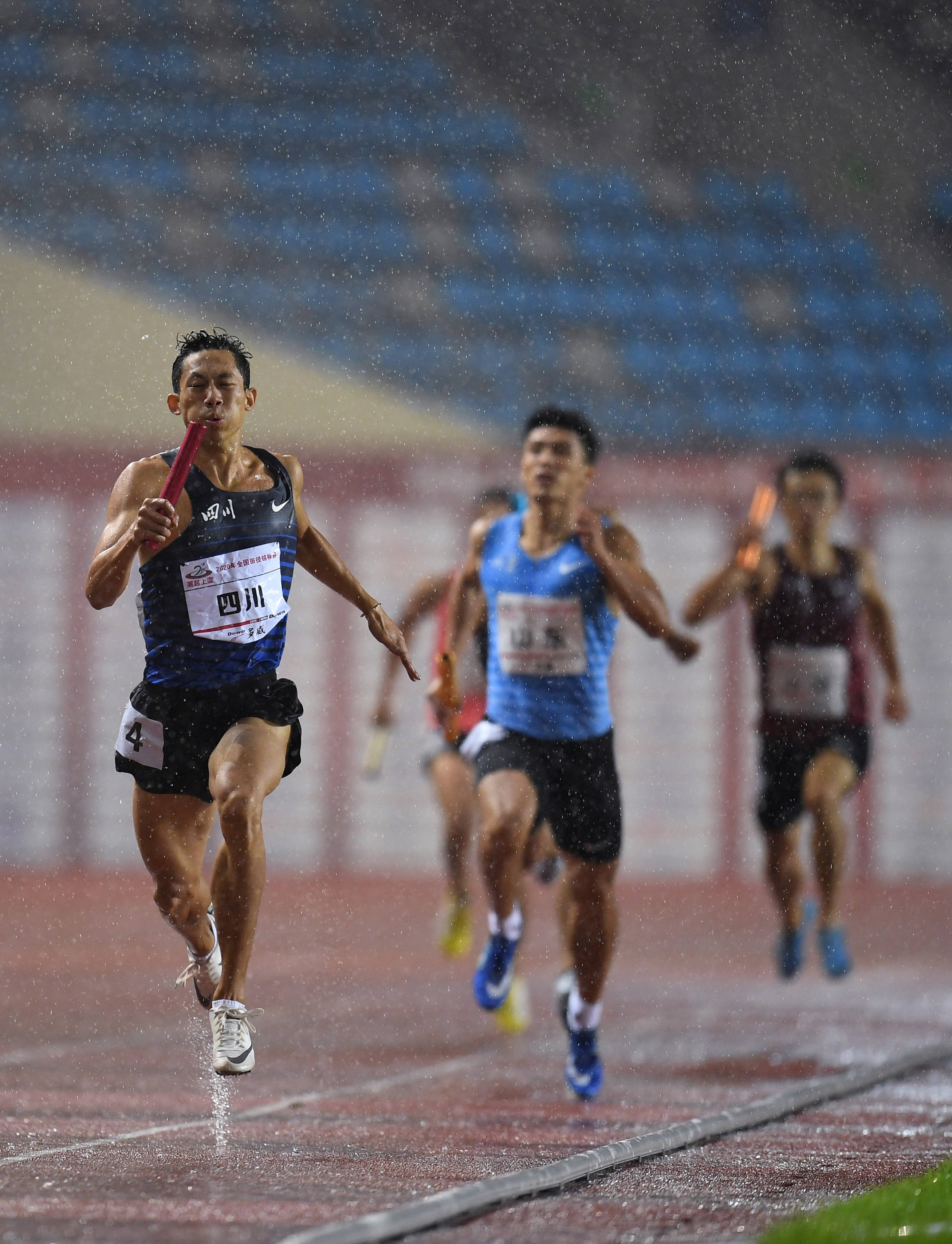 杨磊|田径——全国锦标赛：男子4X400米接力决赛赛况