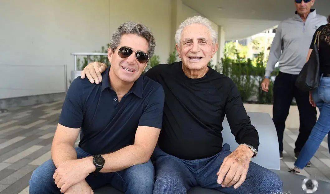 方式|格温妮丝·帕特洛婚内出轨的旧情，牵出乌玛·瑟曼未婚生女的心酸往事