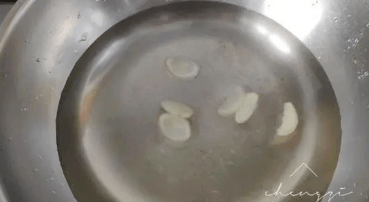 梭子蟹|螃蟹更鲜嫩不掉腿告诉大家：螃蟹蒸几分钟？冷水还是热水入锅？记住这4点